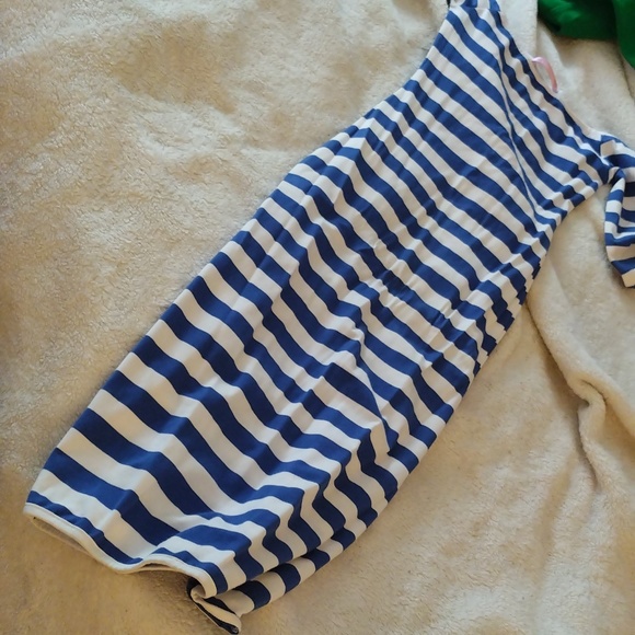 Blue and white dress - Picture 2 of 2